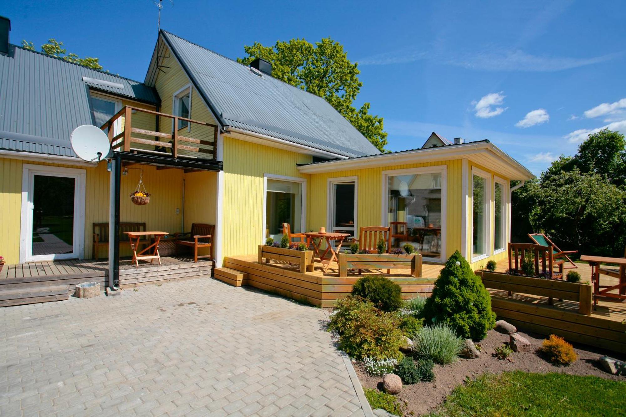 Kaare Guesthouse Viljandi  Esterno foto